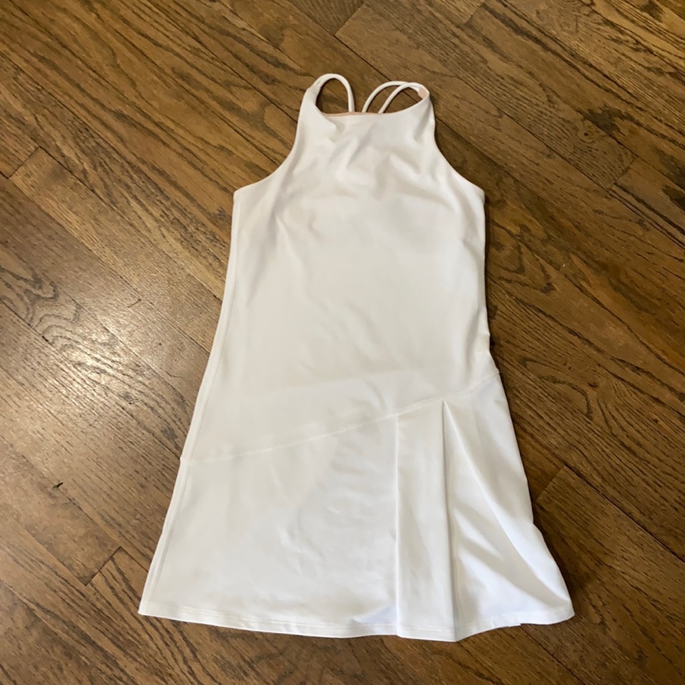 NEVER WORN girls size 10 ivivva white tennis dress